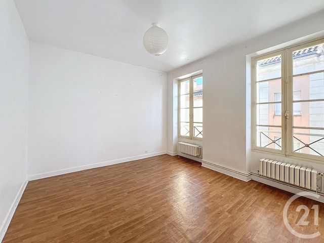 Appartement T2 à vendre - 3 pièces - 74,27 m2 - Villeneuve Sur Lot - 47 - AQUITAINE