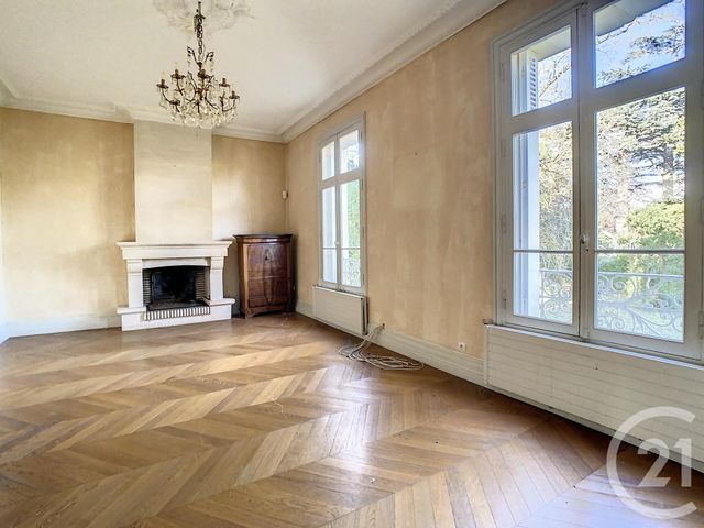 Maison à vendre - 8 pièces - 257,93 m2 - Villeneuve Sur Lot - 47 - AQUITAINE