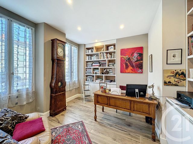 Maison à vendre - 7 pièces - 210,03 m2 - Ste Livrade Sur Lot - 47 - AQUITAINE