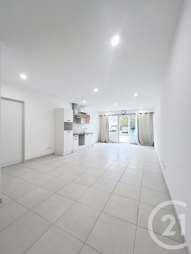 Appartement Studio &agrave; louer - 1 pi&egrave;ce - 41,20 m2 - Villeneuve Sur Lot - 47 - AQUITAINE