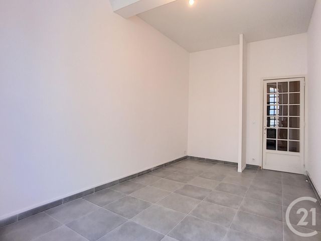 Appartement T3 à vendre - 3 pièces - 100 m2 - Villeneuve Sur Lot - 47 - AQUITAINE