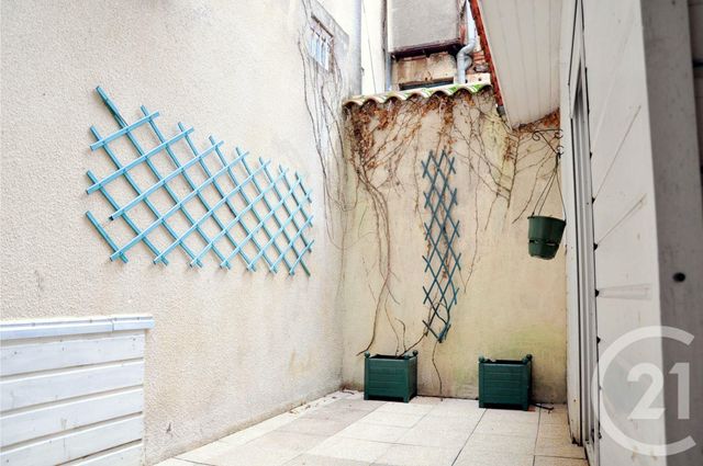 Appartement T2 à vendre - 2 pièces - 44,04 m2 - Villeneuve Sur Lot - 47 - AQUITAINE