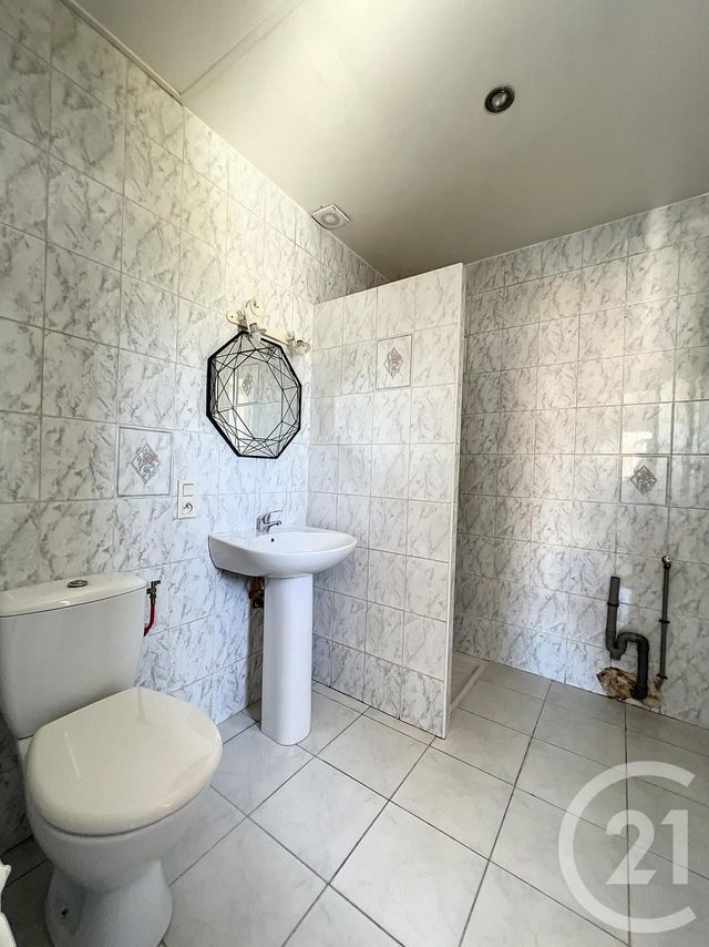 Appartement Studio à louer - 2 pièces - 19,01 m2 - Ste Livrade Sur Lot - 47 - AQUITAINE