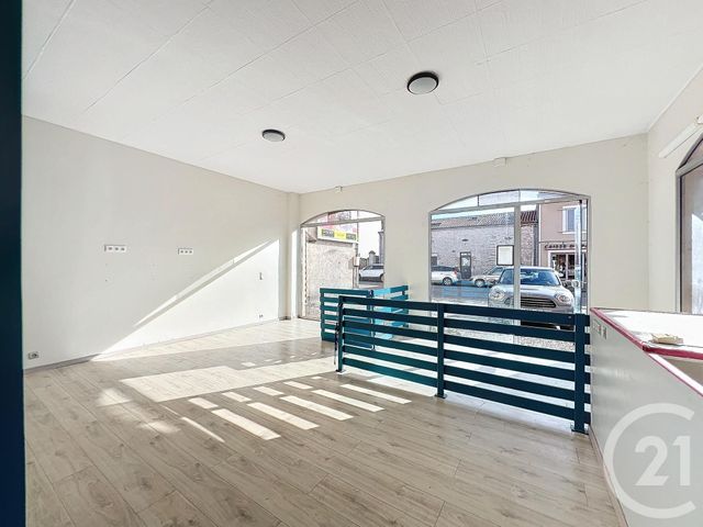 Appartement Local à louer - 2 pièces - 40 m2 - Villeneuve Sur Lot - 47 - AQUITAINE