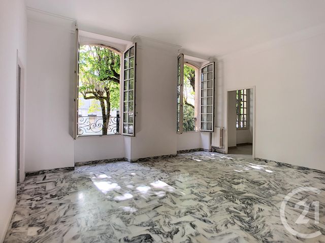 Appartement T3 à louer - 4 pièces - 103,67 m2 - Villeneuve Sur Lot - 47 - AQUITAINE