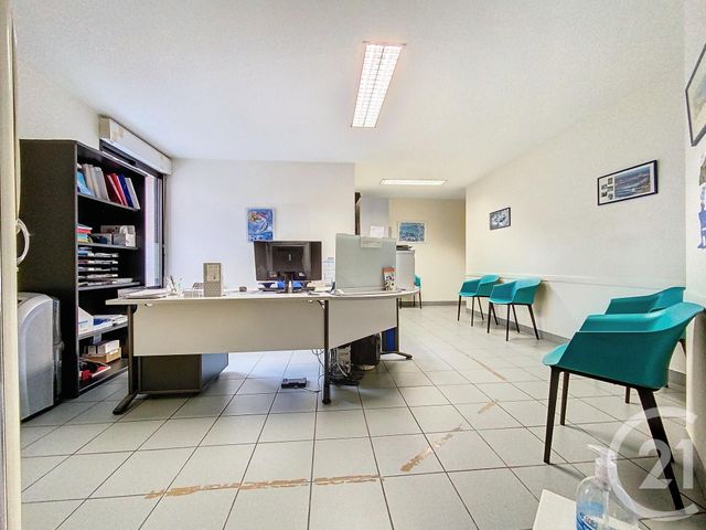 Appartement Local à vendre - 4 pièces - 76,70 m2 - Villeneuve Sur Lot - 47 - AQUITAINE