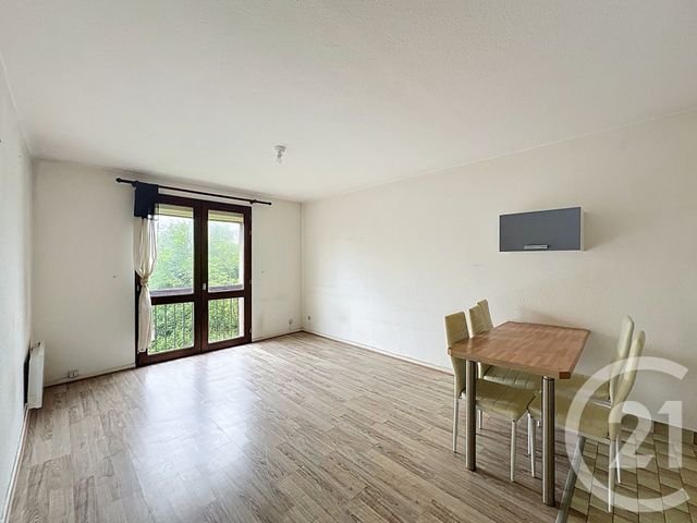 Appartement T3 à louer - 3 pièces - 50,58 m2 - Villeneuve Sur Lot - 47 - AQUITAINE