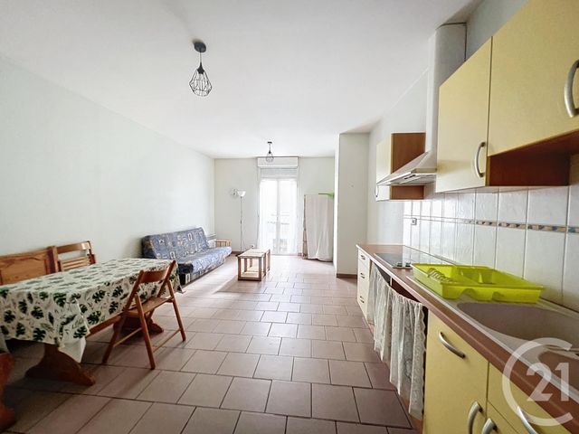 Appartement Studio à louer - 1 pièce - 35,65 m2 - Villeneuve Sur Lot - 47 - AQUITAINE