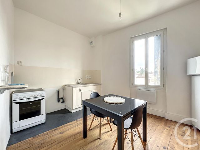 Appartement T2 à louer - 2 pièces - 31,20 m2 - St Sylvestre Sur Lot - 47 - AQUITAINE