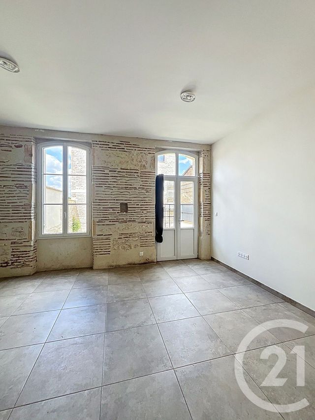 Appartement T4 à louer - 4 pièces - 69,70 m2 - Ste Livrade Sur Lot - 47 - AQUITAINE