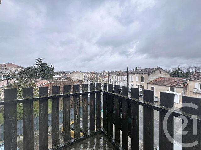 Appartement T2 &agrave; louer - 2 pi&egrave;ces - 65,34 m2 - Villeneuve Sur Lot - 47 - AQUITAINE