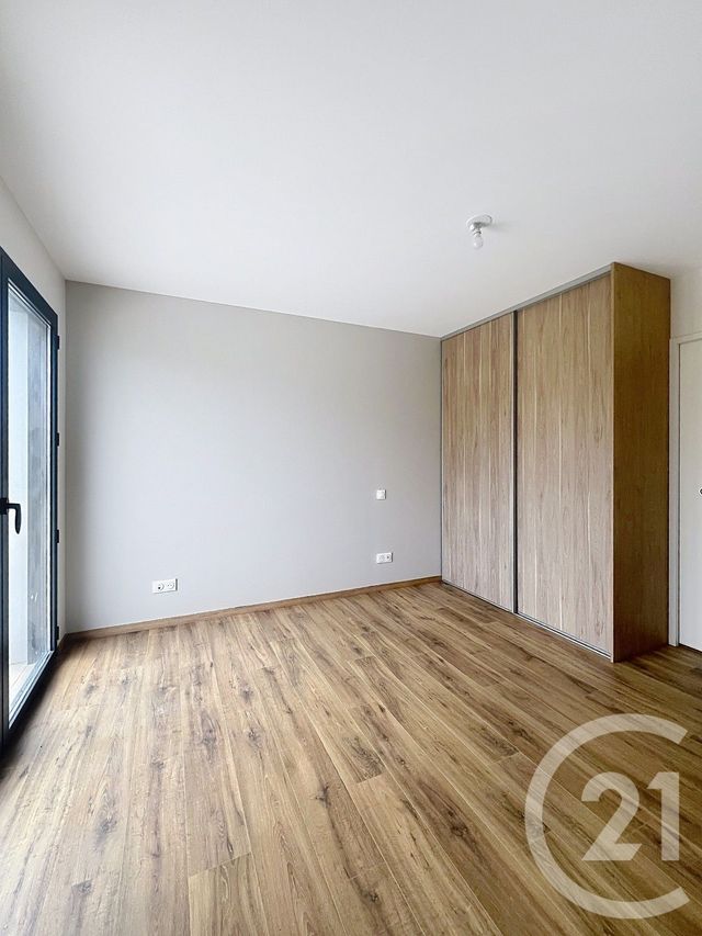 Maison &agrave; louer - 4 pi&egrave;ces - 101,19 m2 - Villeneuve Sur Lot - 47 - AQUITAINE