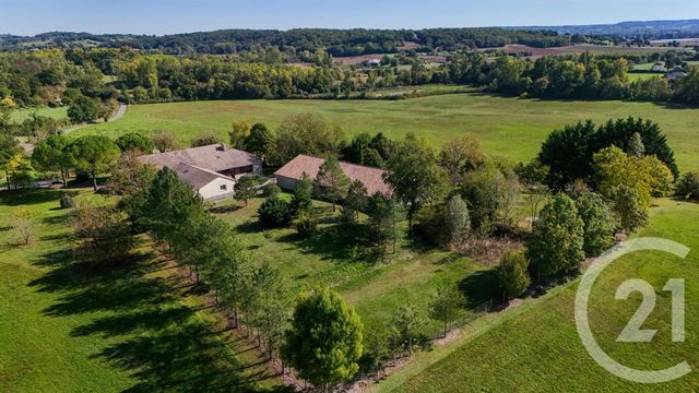 Maison à vendre - 4 pièces - 268 m2 - Ledat - 47 - AQUITAINE