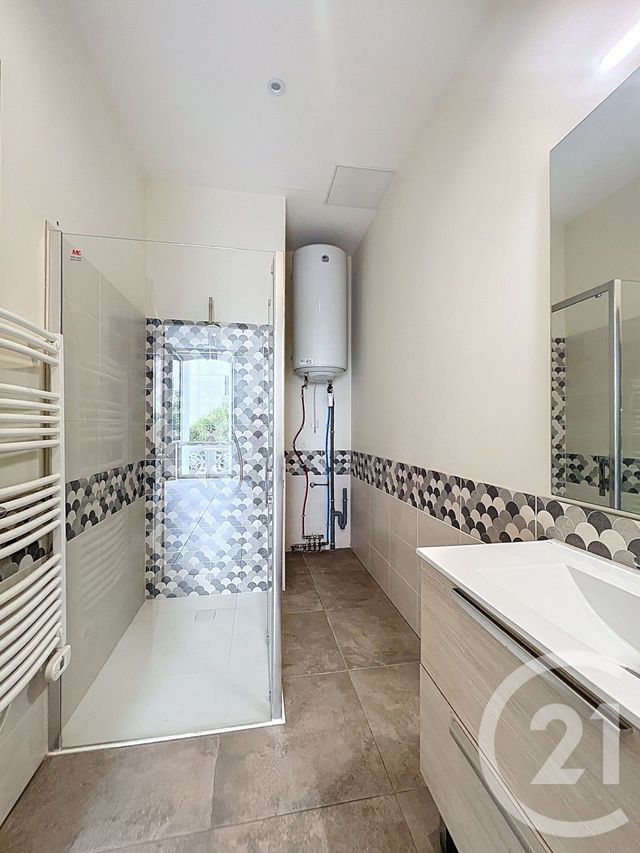 Appartement T3 à louer - 3 pièces - 54,58 m2 - Ste Livrade Sur Lot - 47 - AQUITAINE