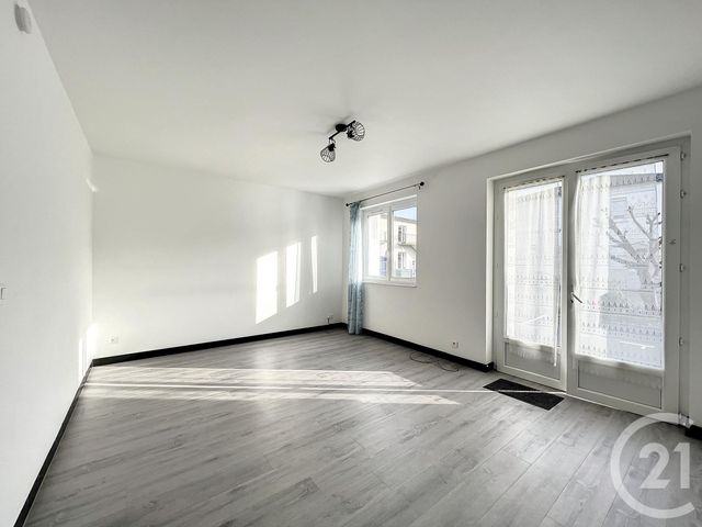 Appartement Studio à louer VILLENEUVE SUR LOT