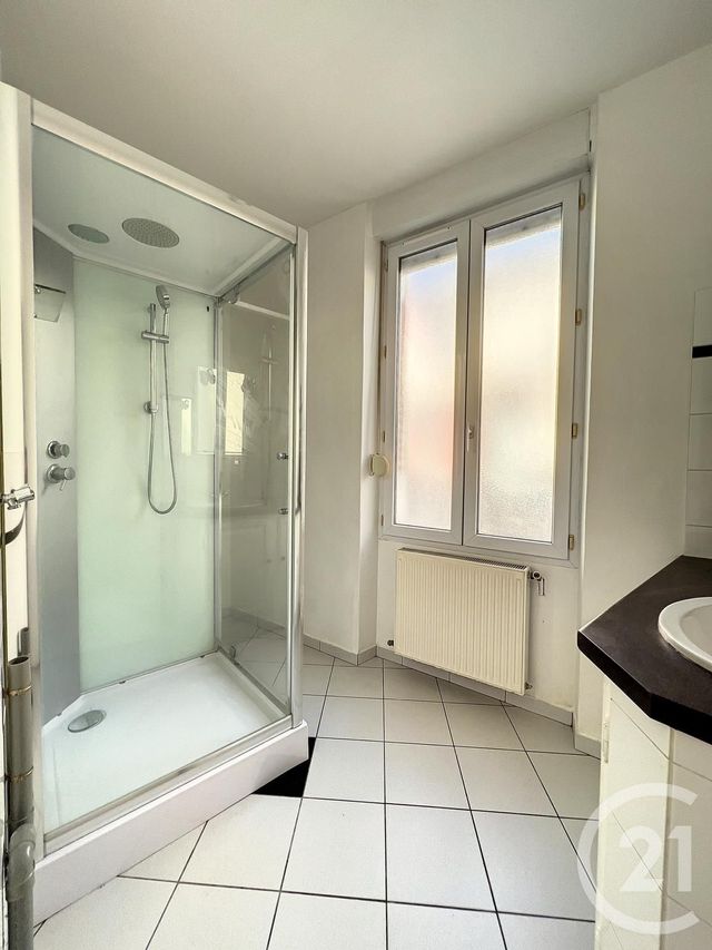 Appartement à louer - 2 pièces - 56 m2 - Villeneuve Sur Lot - 47 - AQUITAINE