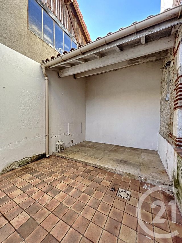 Appartement à louer - 2 pièces - 56 m2 - Villeneuve Sur Lot - 47 - AQUITAINE