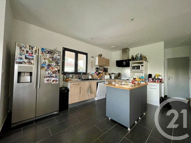 Maison à louer - 5 pièces - 126 m2 - La Croix Blanche - 47 - AQUITAINE