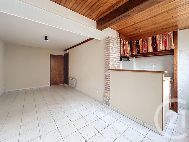 Appartement T2 &agrave; louer - 2 pi&egrave;ces - 34 m2 - Villeneuve Sur Lot - 47 - AQUITAINE