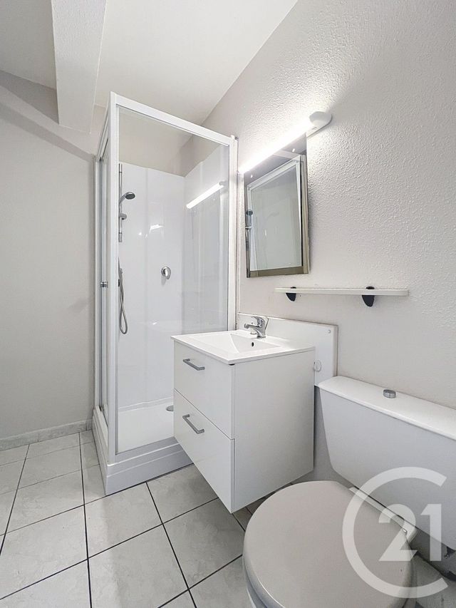 Appartement T2 à louer - 2 pièces - 33 m2 - Castelnaud De Gratecambe - 47 - AQUITAINE