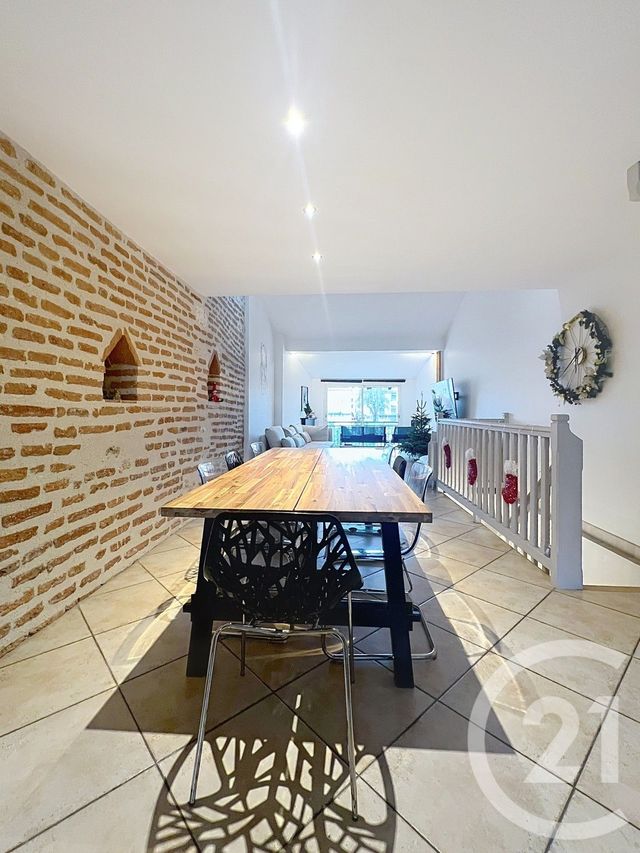 Maison &agrave; louer - 5 pi&egrave;ces - 141,18 m2 - Villeneuve Sur Lot - 47 - AQUITAINE