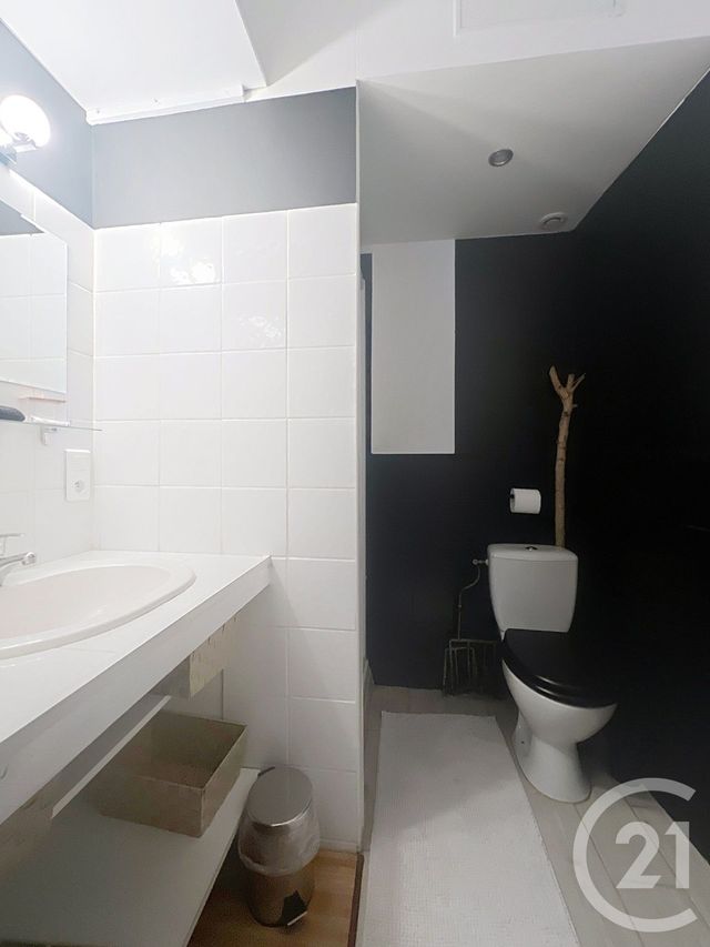 Maison &agrave; louer - 5 pi&egrave;ces - 141,18 m2 - Villeneuve Sur Lot - 47 - AQUITAINE