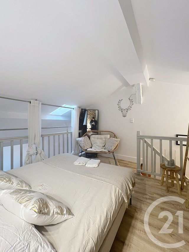 Maison &agrave; louer - 5 pi&egrave;ces - 141,18 m2 - Villeneuve Sur Lot - 47 - AQUITAINE