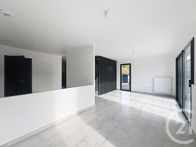 Maison &agrave; louer - 3 pi&egrave;ces - 77,96 m2 - Villeneuve Sur Lot - 47 - AQUITAINE