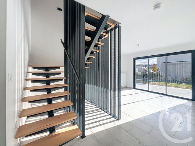 Maison &agrave; louer - 3 pi&egrave;ces - 77,96 m2 - Villeneuve Sur Lot - 47 - AQUITAINE