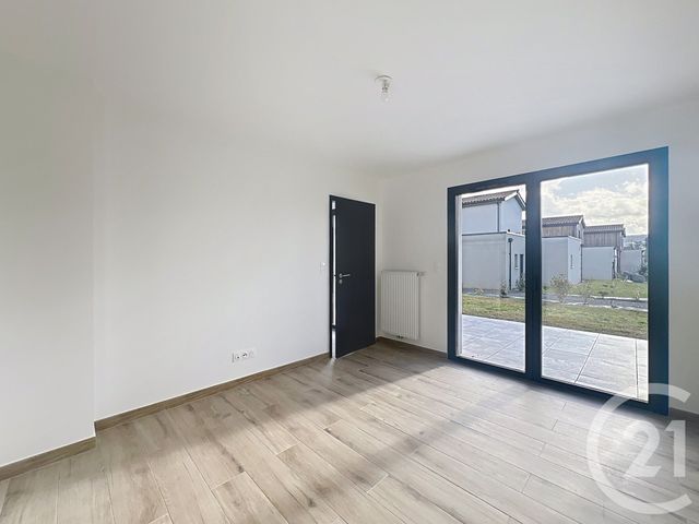 Maison &agrave; louer - 3 pi&egrave;ces - 77,96 m2 - Villeneuve Sur Lot - 47 - AQUITAINE