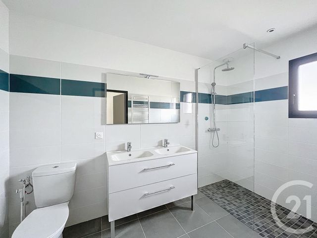 Maison &agrave; louer - 2 pi&egrave;ces - 56,32 m2 - Villeneuve Sur Lot - 47 - AQUITAINE