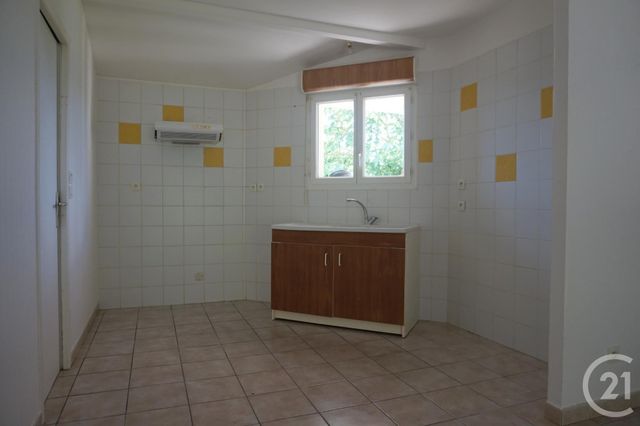 Maison &agrave; louer - 4 pi&egrave;ces - 92,56 m2 - Villeneuve Sur Lot - 47 - AQUITAINE