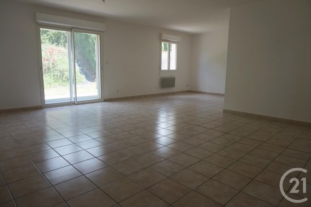 Maison &agrave; louer - 4 pi&egrave;ces - 92,56 m2 - Villeneuve Sur Lot - 47 - AQUITAINE