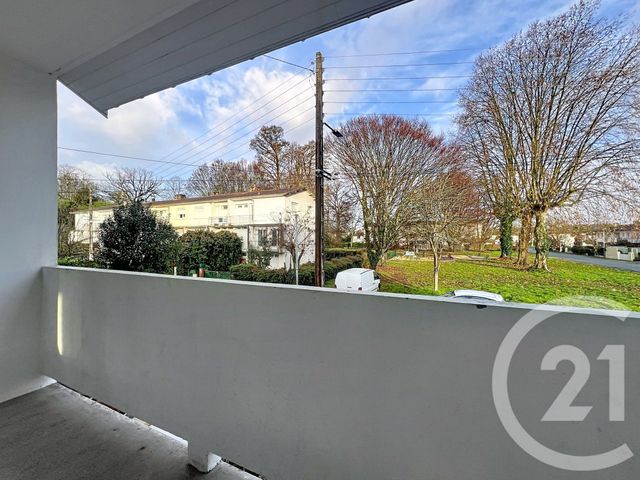 Maison &agrave; louer - 5 pi&egrave;ces - 97,70 m2 - Villeneuve Sur Lot - 47 - AQUITAINE