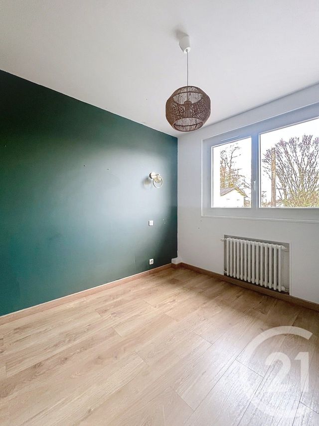 Maison &agrave; louer - 5 pi&egrave;ces - 97,70 m2 - Villeneuve Sur Lot - 47 - AQUITAINE