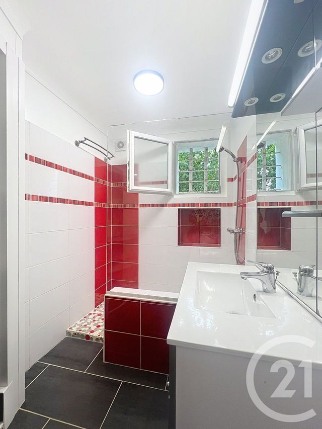 Maison &agrave; louer - 3 pi&egrave;ces - 82,06 m2 - Bias - 47 - AQUITAINE