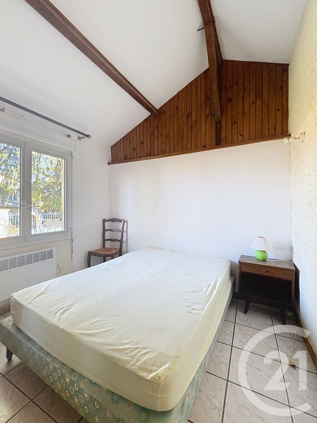 Appartement T2 &agrave; louer - 2 pi&egrave;ces - 43 m2 - Villeneuve Sur Lot - 47 - AQUITAINE