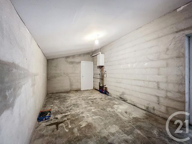 Maison &agrave; louer - 4 pi&egrave;ces - 91 m2 - Villeneuve Sur Lot - 47 - AQUITAINE