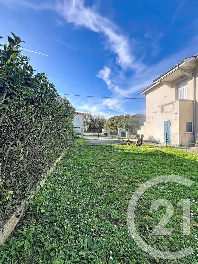 Appartement &agrave; louer - 2 pi&egrave;ces - 35,96 m2 - Villeneuve Sur Lot - 47 - AQUITAINE