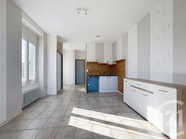 Appartement &agrave; louer - 2 pi&egrave;ces - 35,96 m2 - Villeneuve Sur Lot - 47 - AQUITAINE