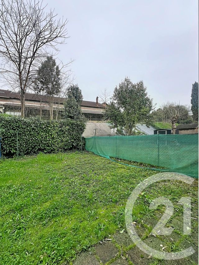 Appartement &agrave; louer - 2 pi&egrave;ces - 43,85 m2 - Villeneuve Sur Lot - 47 - AQUITAINE