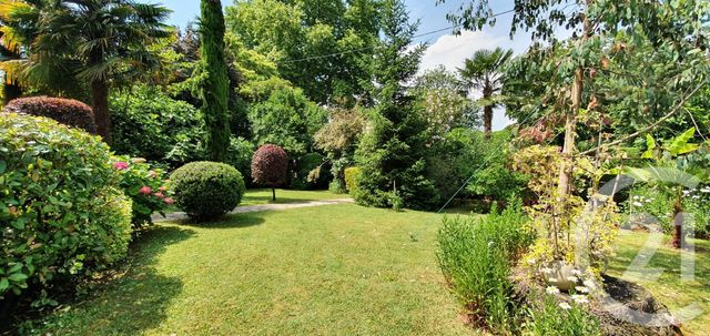 Maison à vendre - 7 pièces - 218,91 m2 - Villeneuve Sur Lot - 47 - AQUITAINE