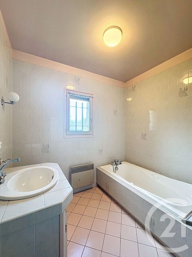 Maison à vendre - 5 pièces - 107,90 m2 - Ste Livrade Sur Lot - 47 - AQUITAINE