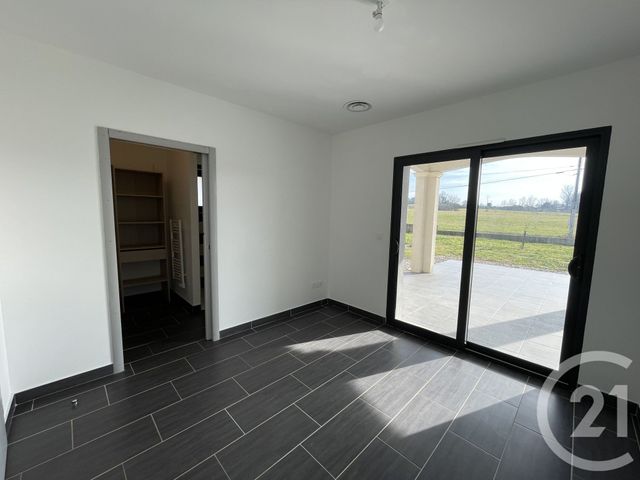 Maison &agrave; louer - 5 pi&egrave;ces - 126 m2 - La Croix Blanche - 47 - AQUITAINE