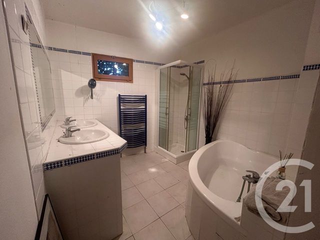 Maison &agrave; vendre - 7 pi&egrave;ces - 230 m2 - St Hilaire De Lusignan - 47 - AQUITAINE