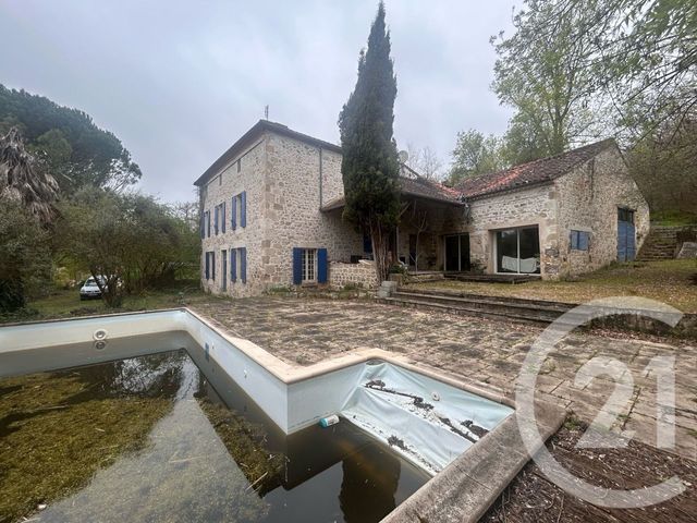Maison &agrave; vendre - 7 pi&egrave;ces - 230 m2 - St Hilaire De Lusignan - 47 - AQUITAINE